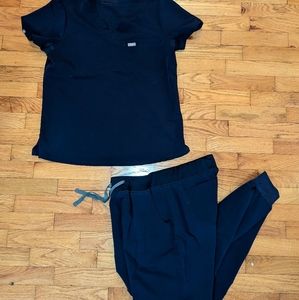 Figs Catarina Scrub Top and Zamora Joggers Medium